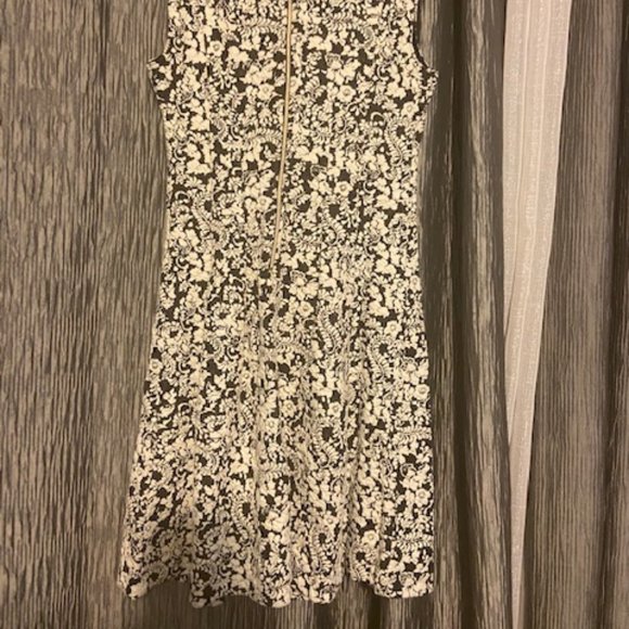 Dynamite Jacquard Fit and Flare Dress XS - Picture 3 of 3